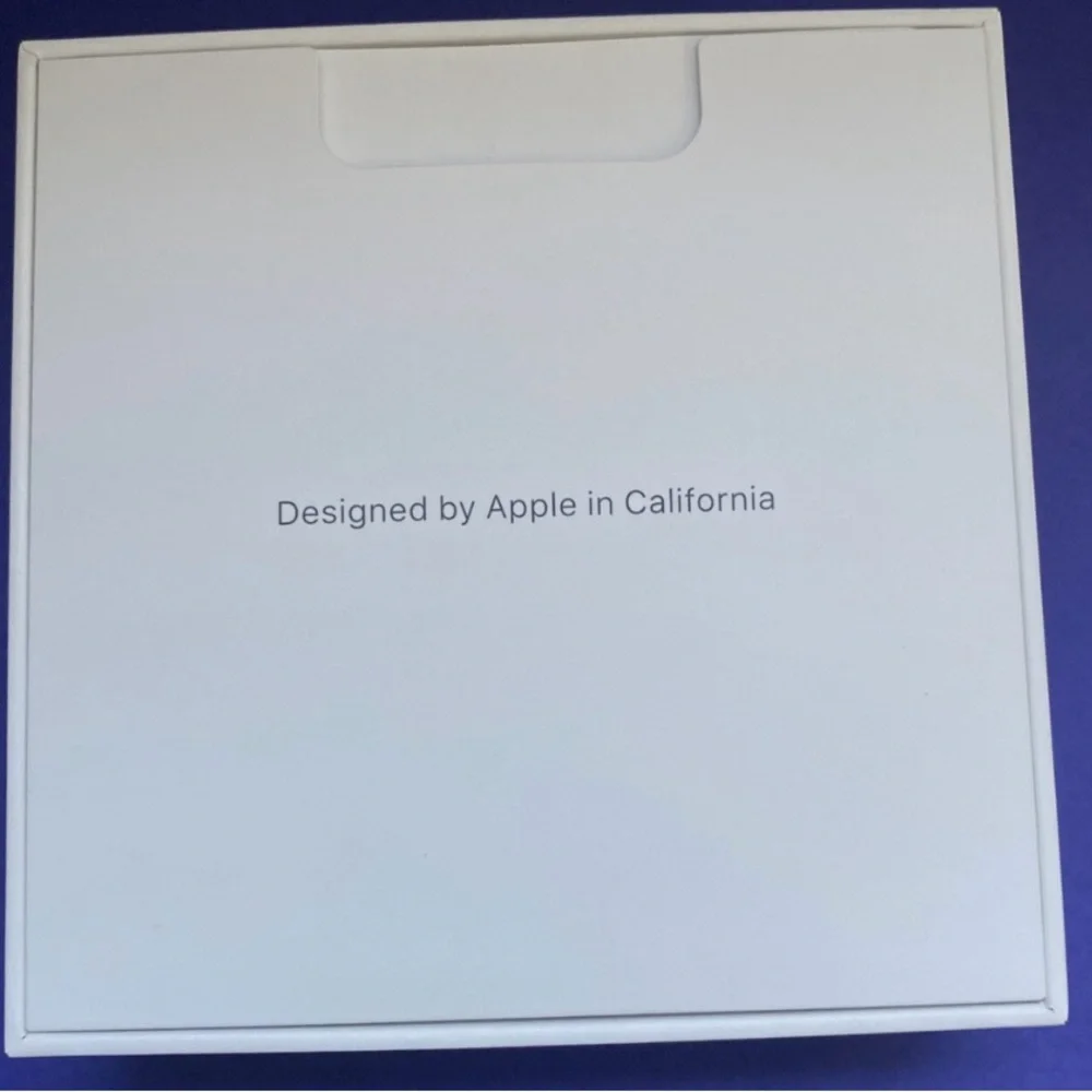 Apple Wireless Earbuds with Charging Case - White